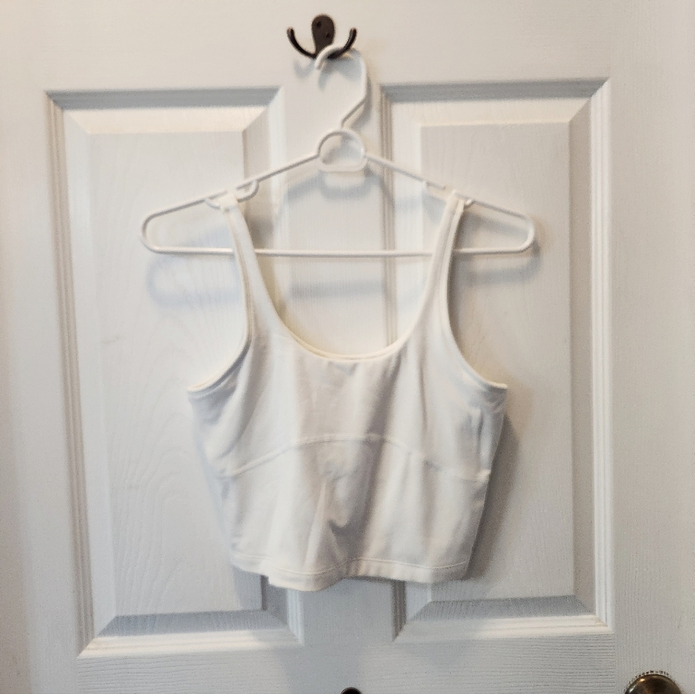 tnaction (aritzia) tnabutter core tank